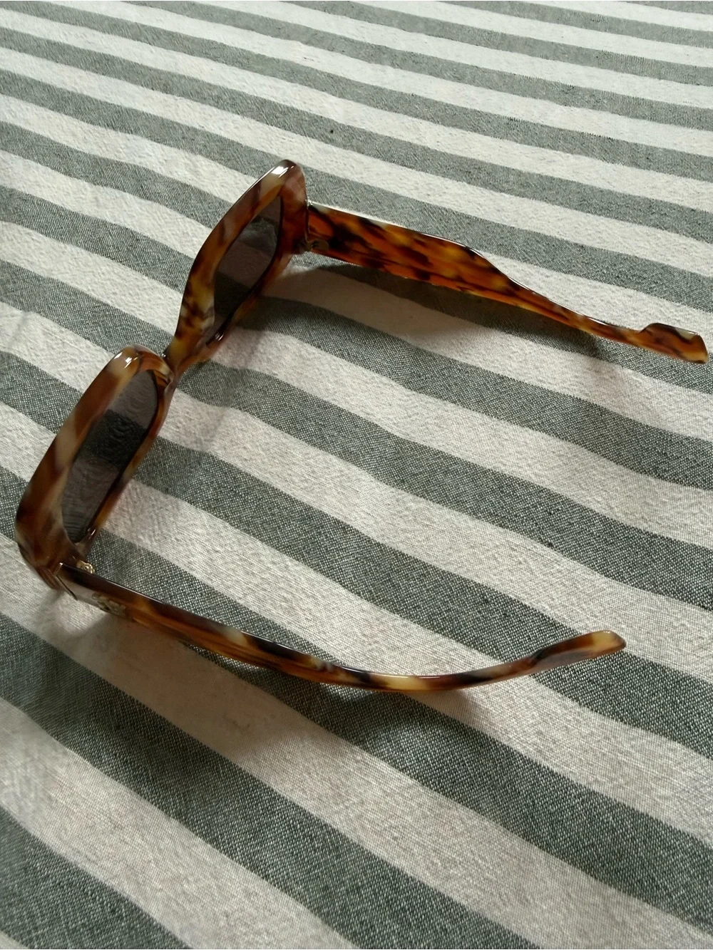 Burberry Delilah Square Sunglasses
